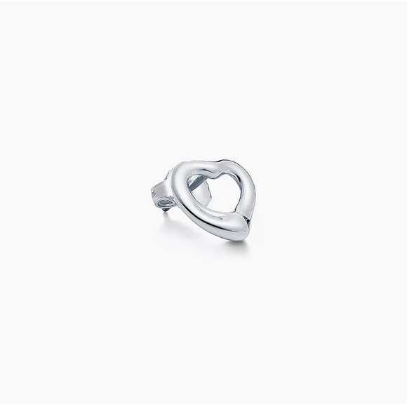 Tiffany & Co. Elsa Peretti Open Heart Stud earring! Brand new, never worn! - Picture 6 of 11